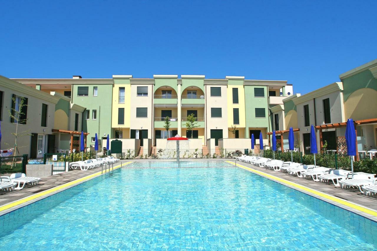 Farnie Lido Altanea Apartment Caorle Exterior foto